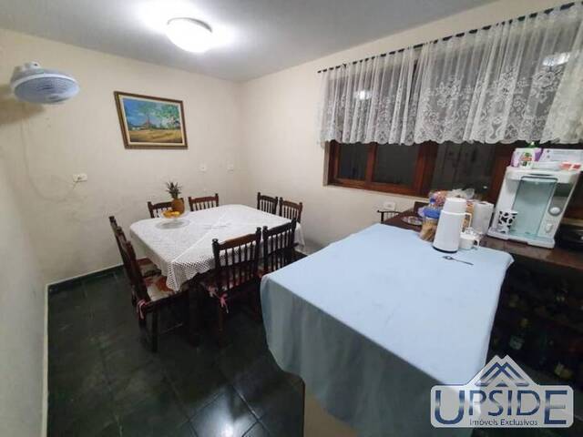 Casa para Venda em São José dos Campos - 3