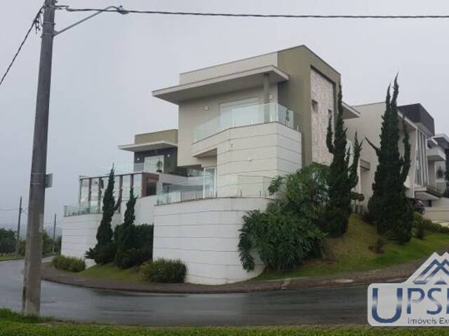Casa para Venda em São José dos Campos - 2