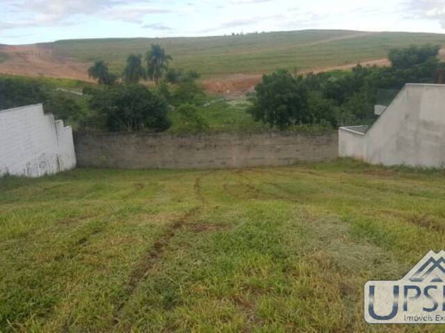 Terreno para Venda em São José dos Campos - 2