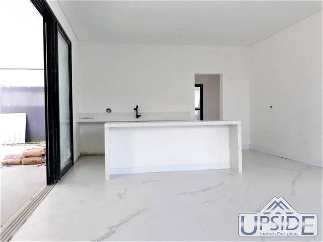 Casa para Venda em São José dos Campos - 4