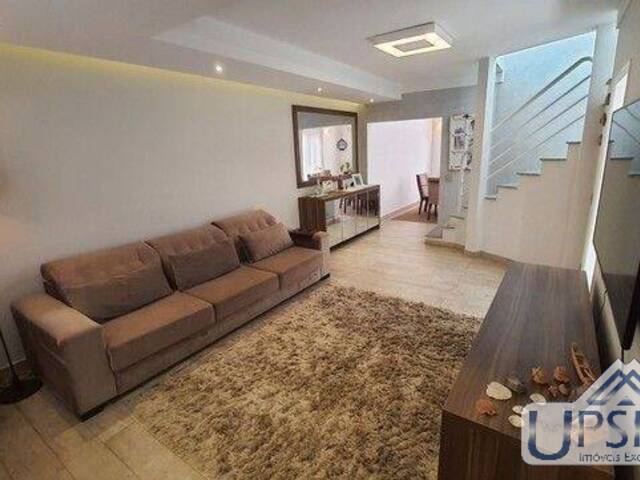 Casa para Venda em São José dos Campos - 2