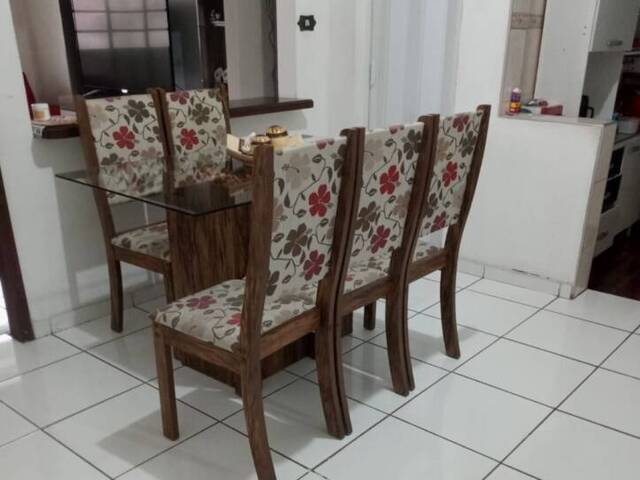 Casa para Venda em São José dos Campos - 4