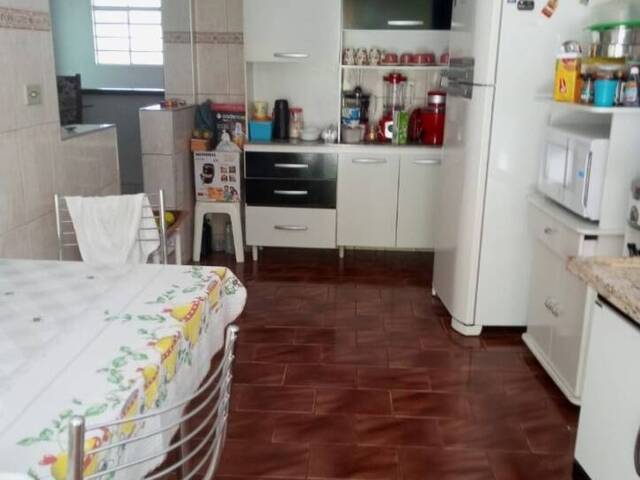 Casa para Venda em São José dos Campos - 5