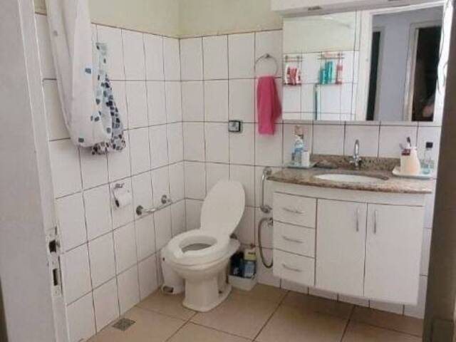 Casa para Venda em São José dos Campos - 2