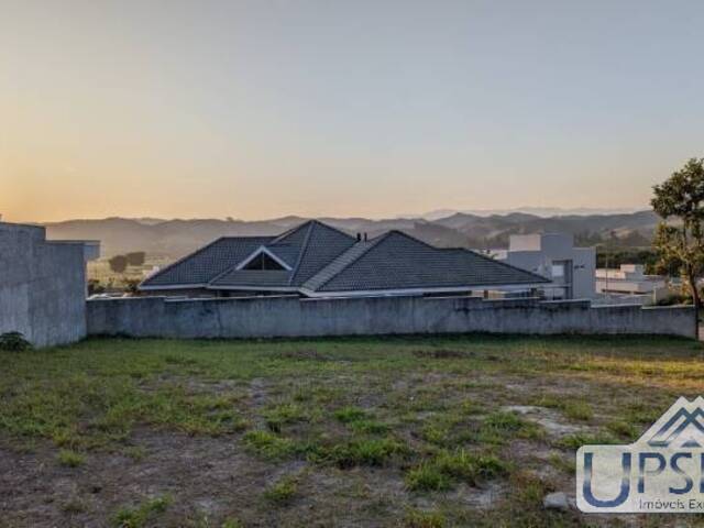 Terreno para Venda em São José dos Campos - 3
