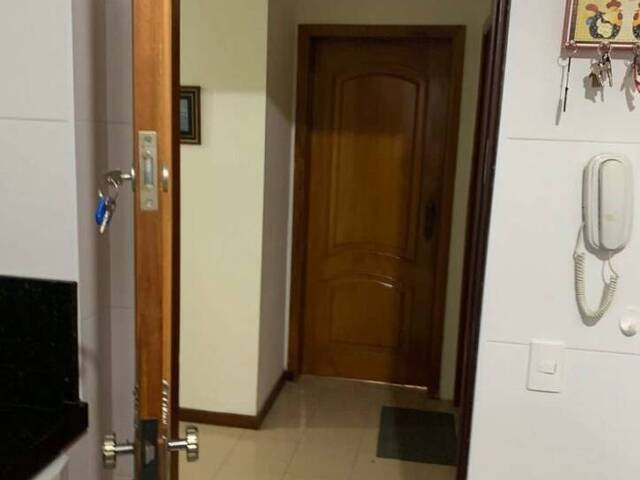 Apartamento para Venda em São José dos Campos - 3