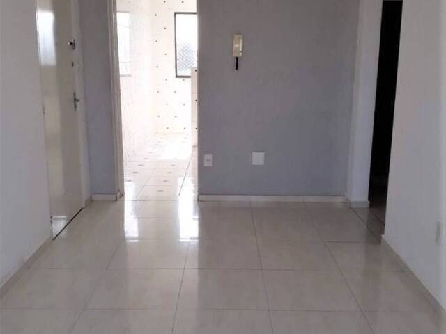 Apartamento para Venda em São José dos Campos - 2