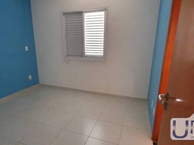 Apartamento para Venda em São José dos Campos - 3