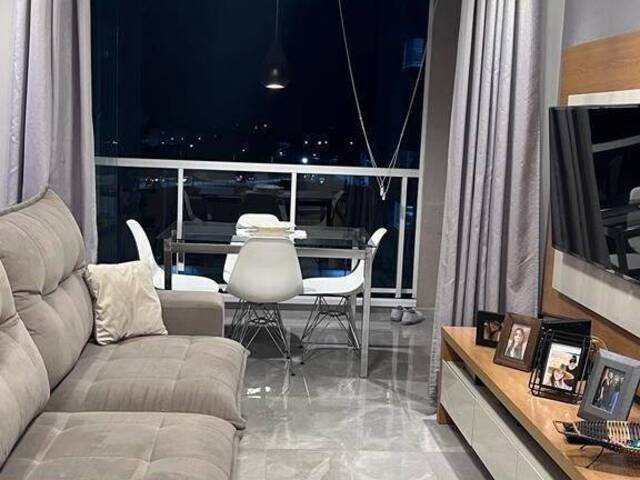 Apartamento para Venda em São José dos Campos - 3