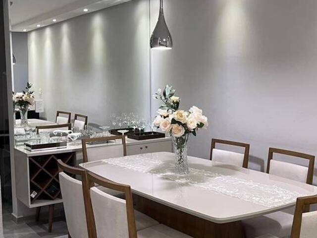 Apartamento para Venda em São José dos Campos - 4