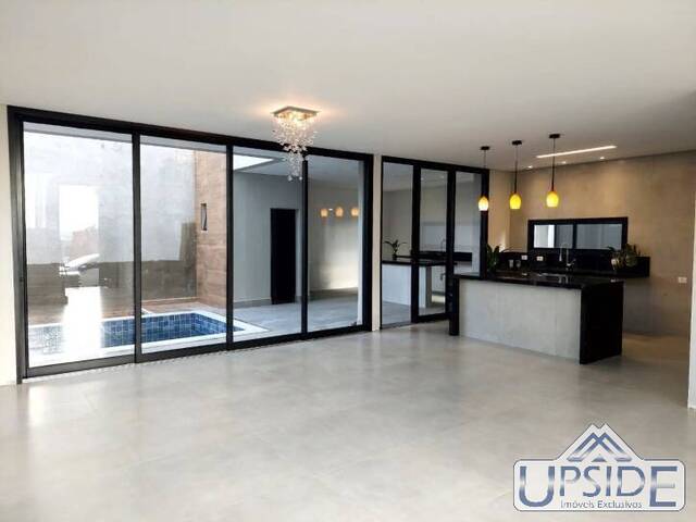 Casa para Venda em São José dos Campos - 2