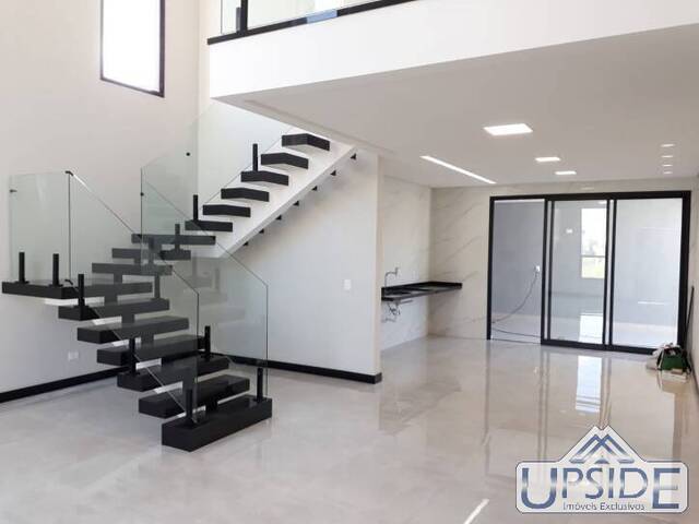 Casa para Venda em São José dos Campos - 4