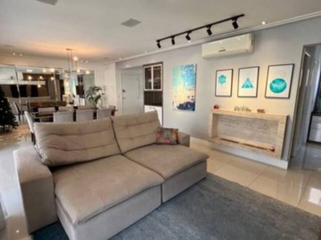 Apartamento para Venda em São José dos Campos - 3