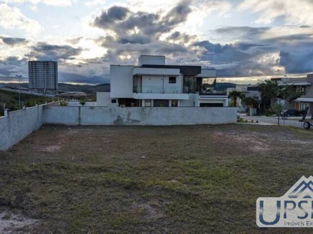 Terreno para Venda em São José dos Campos - 4
