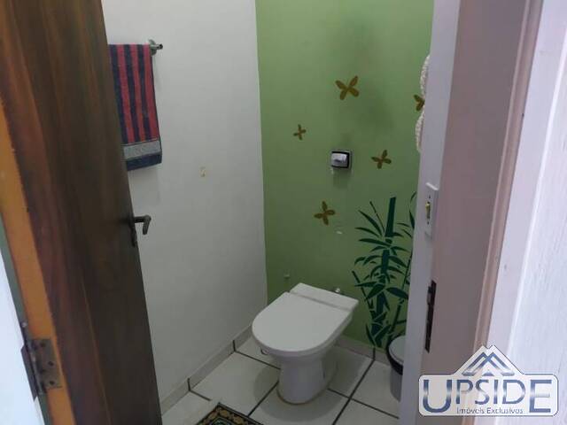 Casa para Venda em São José dos Campos - 2