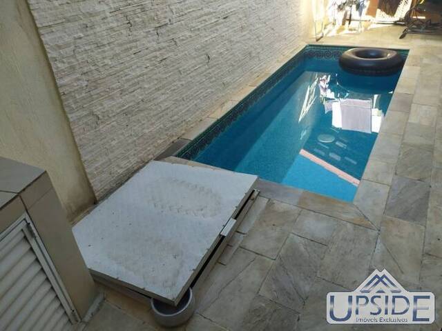 Casa para Venda em São José dos Campos - 3