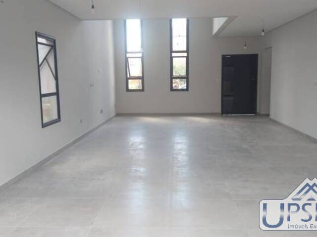 Casa para Venda em São José dos Campos - 2