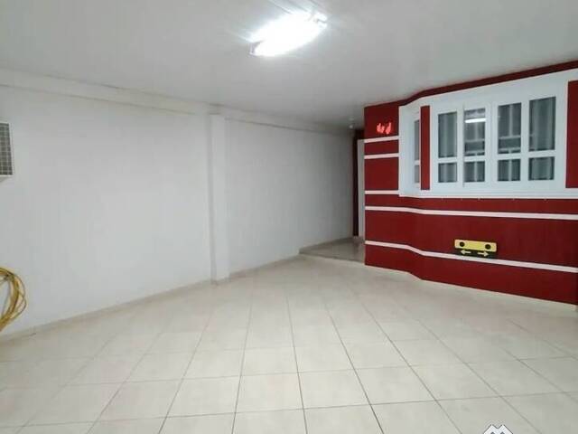 Casa para Venda em São José dos Campos - 2