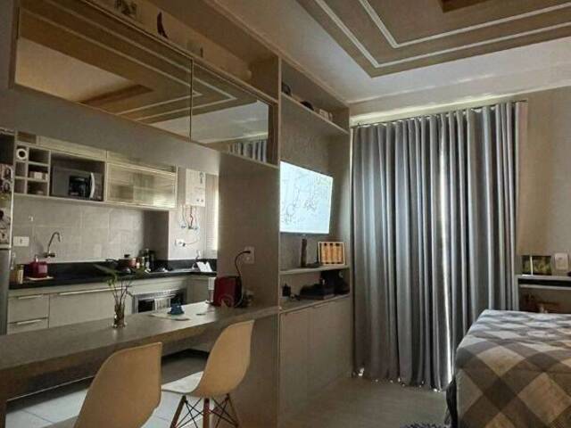 Apartamento para Venda em São José dos Campos - 2