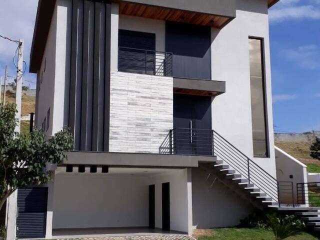 Casa para Venda em São José dos Campos - 2