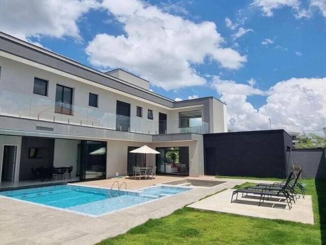 Casa para Venda em São José dos Campos - 5