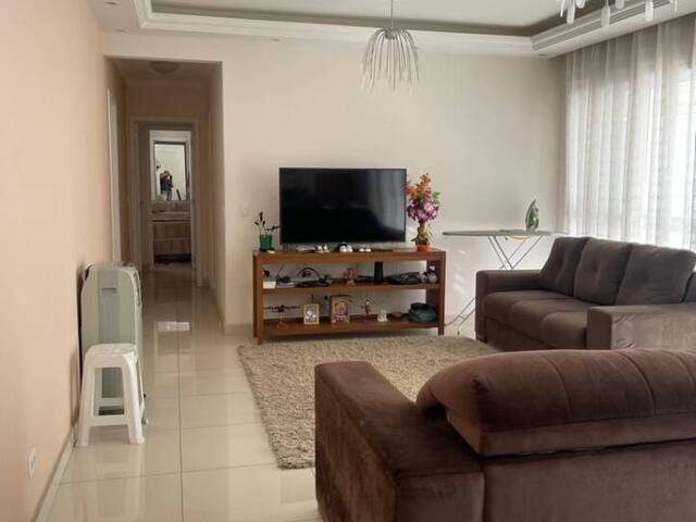 Apartamento para Venda em São José dos Campos - 4