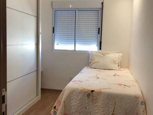 Apartamento para Venda em São José dos Campos - 2