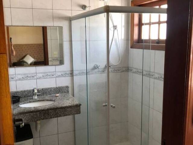 Casa para Venda em Taubaté - 3