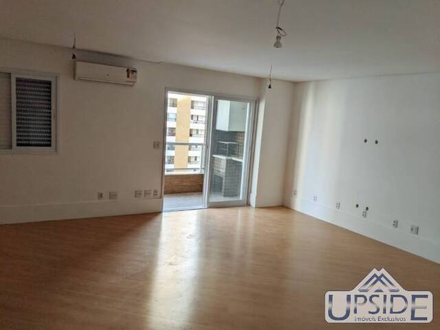 Apartamento para Venda em São José dos Campos - 4