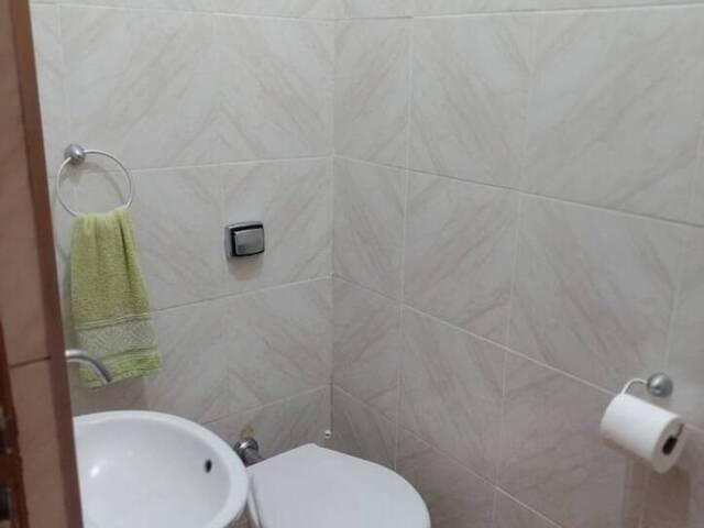 Casa para Venda em São José dos Campos - 2