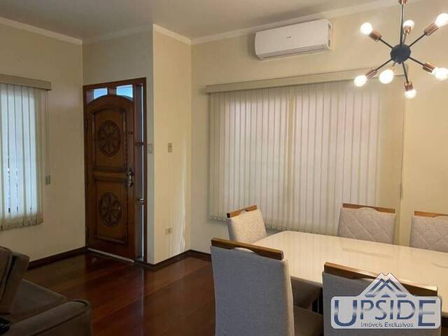 Casa para Venda em São José dos Campos - 3