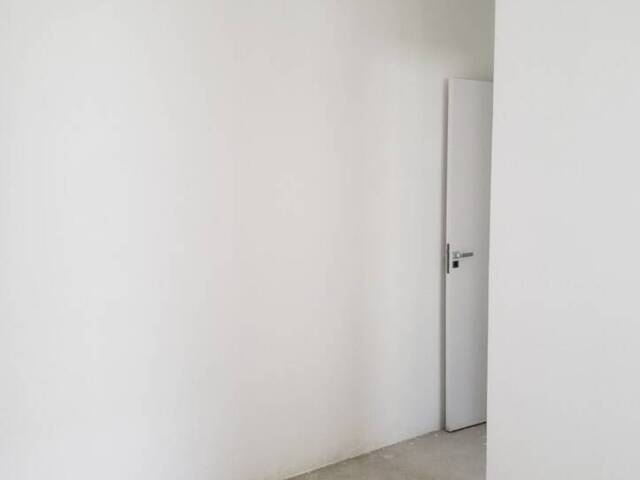 Apartamento para Venda em São José dos Campos - 2