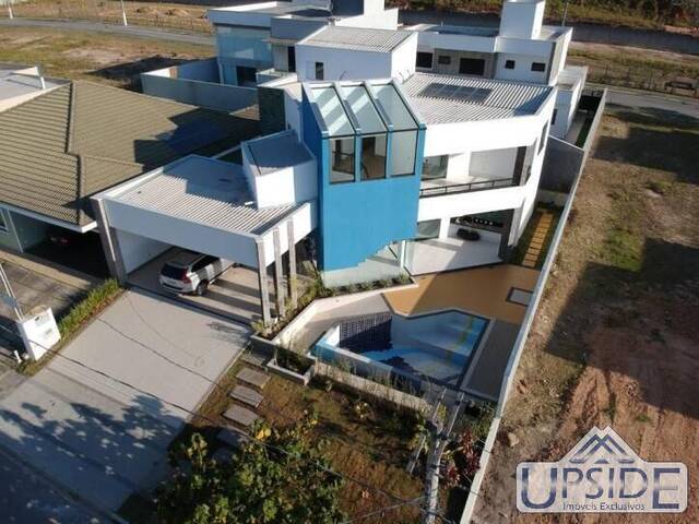 Casa para Venda em São José dos Campos - 2