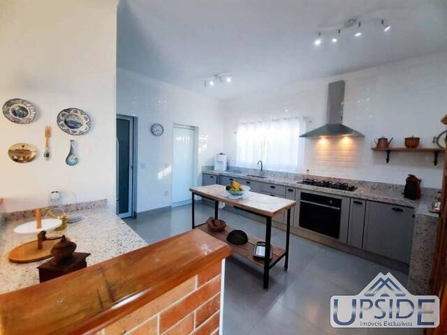 Casa para Venda em São José dos Campos - 4