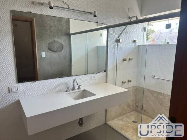 Casa para Venda em São José dos Campos - 2