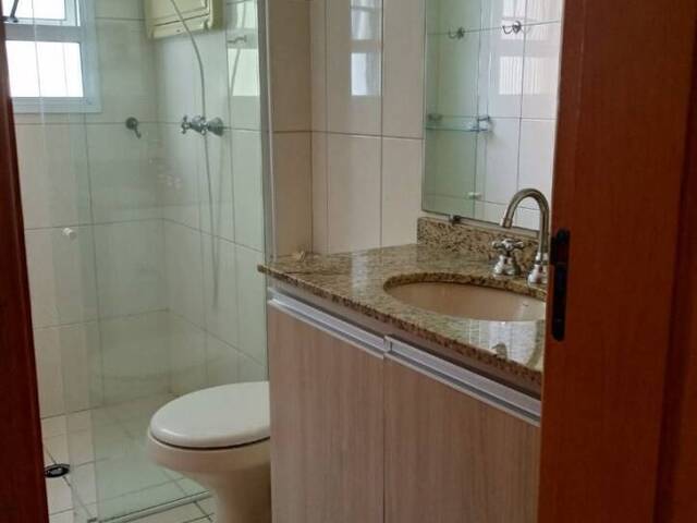 Apartamento para Venda em São José dos Campos - 3