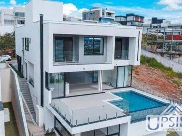 Casa para Venda em São José dos Campos - 3