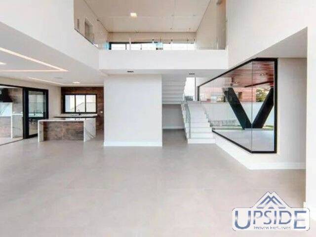 Casa para Venda em São José dos Campos - 4