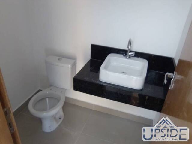 Casa para Venda em São José dos Campos - 3