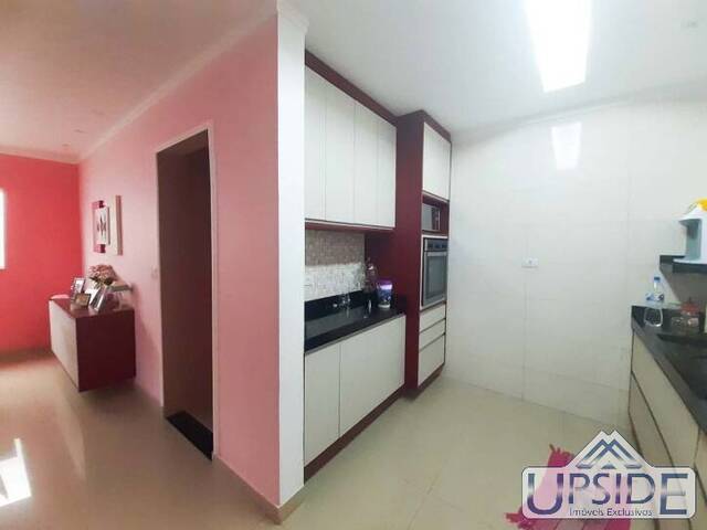 Casa para Venda em São José dos Campos - 3