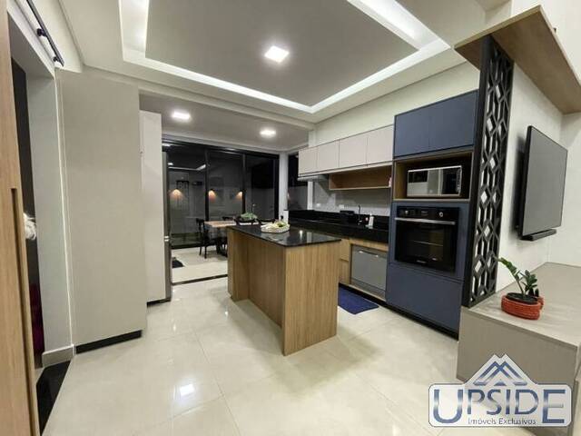 Casa para Venda em São José dos Campos - 3