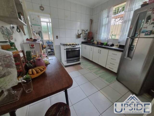 Casa para Venda em São José dos Campos - 4