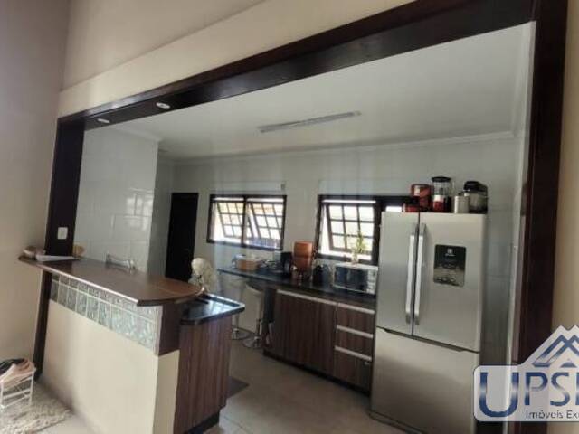 Casa para Venda em São José dos Campos - 5