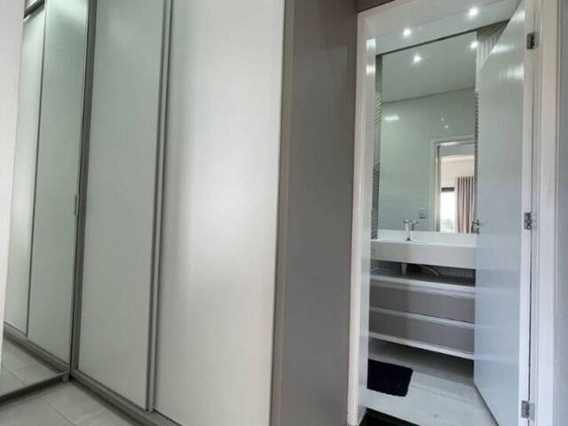 Casa para Venda em Jacareí - 3