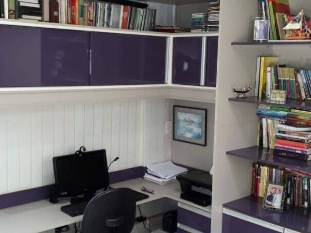 Casa para Venda em São José dos Campos - 3