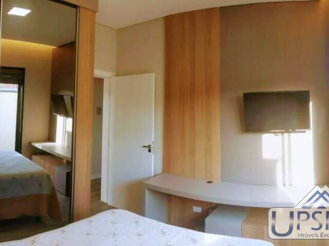 Casa para Venda em São José dos Campos - 3