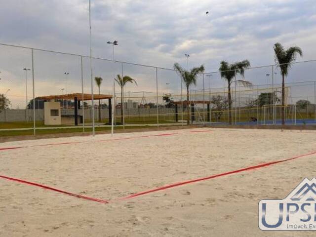 Terreno para Venda em São José dos Campos - 3