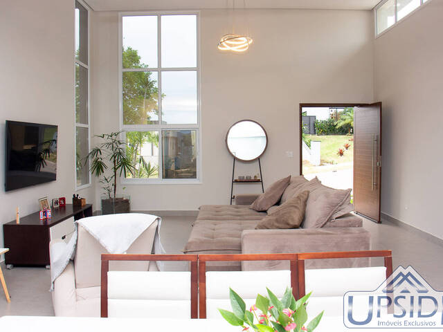 Casa para Venda em São José dos Campos - 3