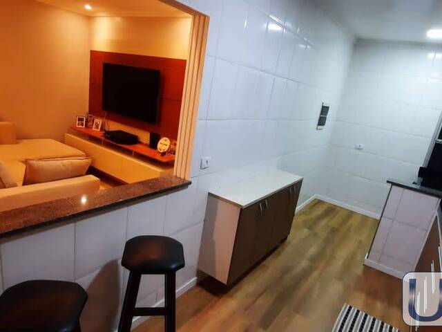 Apartamento para Venda em São José dos Campos - 2