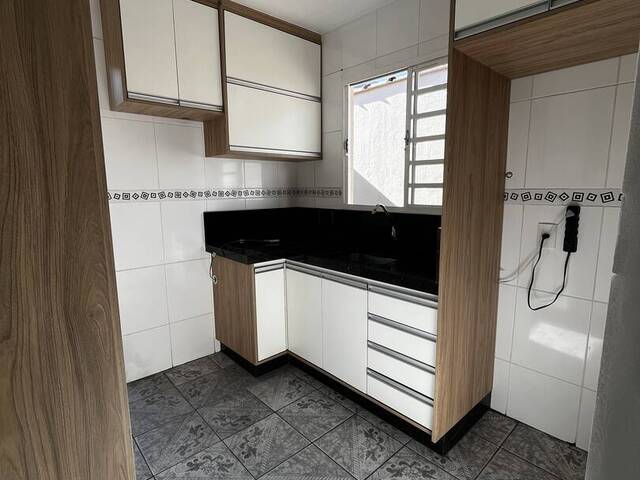 #1262 - Casa para Venda em São José dos Campos - SP - 2